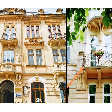 Family Apartments In Lviv Center With Balcony Zewnętrze zdjęcie